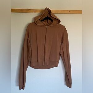 ** SOLD** Skims The Zip Up Cropped Hoodie in Tigers Eye
